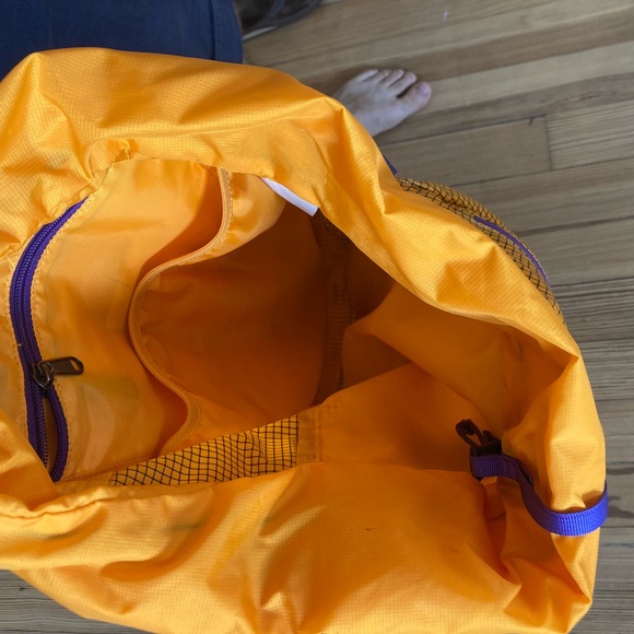 Patagonia Black Hole Cinch Pack 20L - Picture 5 of 5